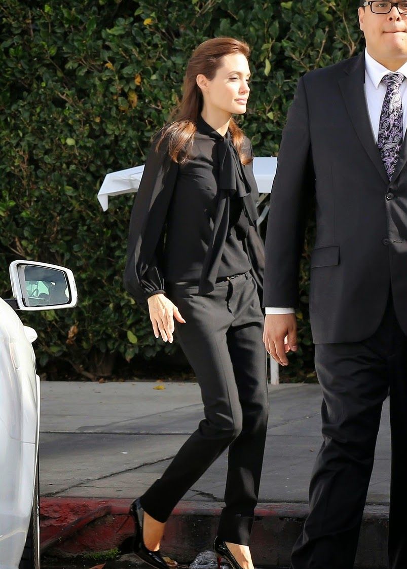 angelina-jolie-thr-women-in-entertainment-breakfast-03