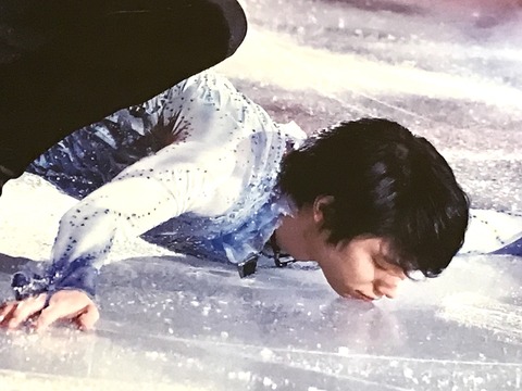 4B4B4EFB-3000-470E-8121-F8EBCBDD2708