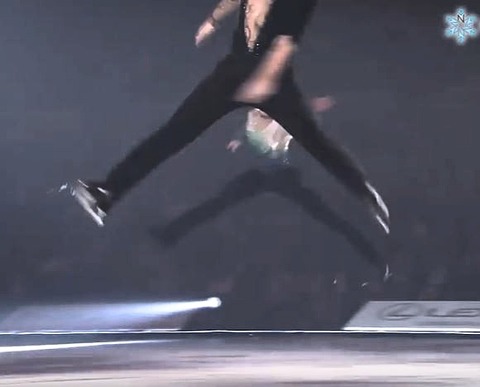 18 Heroes & Future 22-1_Fotor