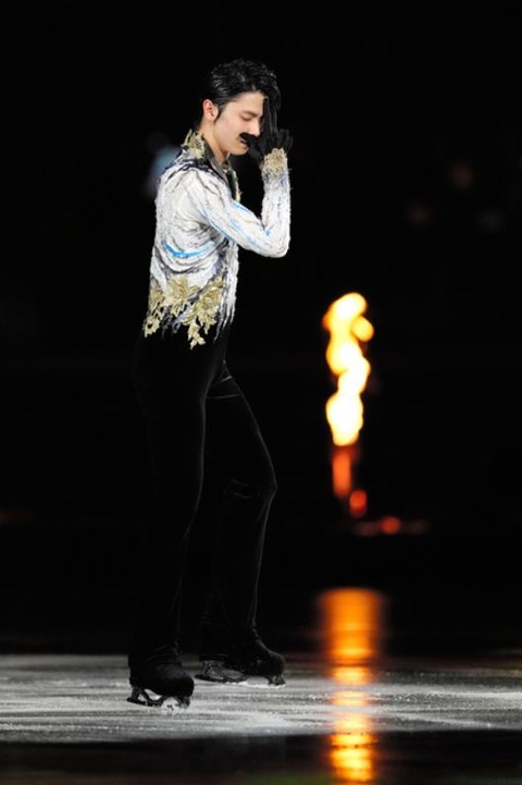 朝日新聞　3－2　4