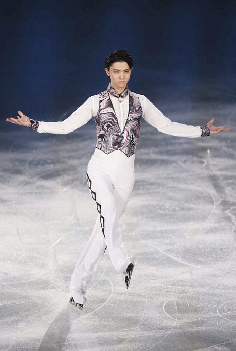 7CB333FE-D4C9-4F9B-A6ED-68D4AA0D9890