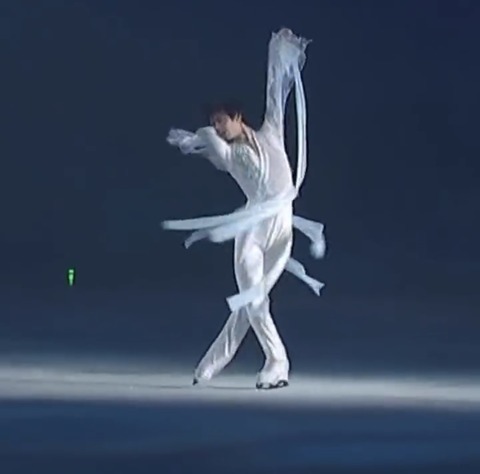 4231C4AD-FF68-4BB4-93A7-48B7602B33E8