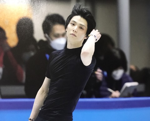 25483CDF-7FD8-47BA-9D81-459B50C469EA