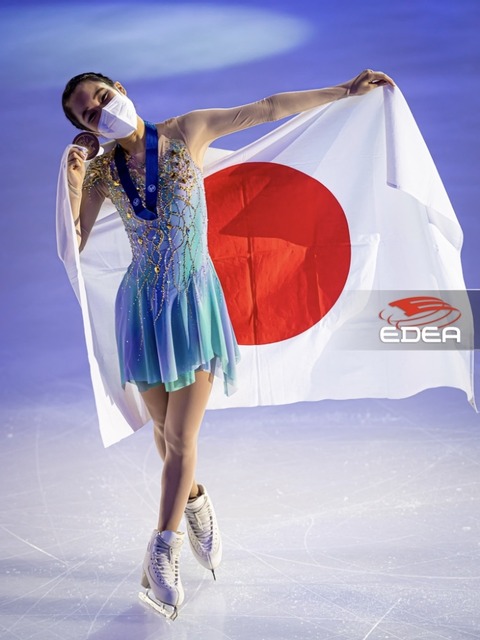 24C79087-C09E-4572-B2CA-4DFC7C069A7C