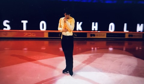 CB4F2E8A-BCC2-49E8-A1F2-5C24A00F9498