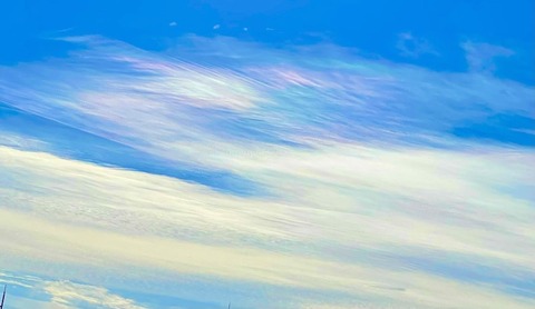 40898067-059F-475E-8346-D1803B45E3A5