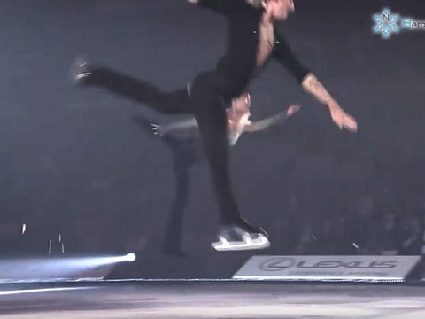 18 Heroes & Future 22-2_Fotor