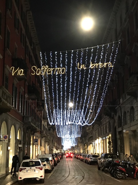 AE0AD82D-7A72-4963-806E-9F346D628C59