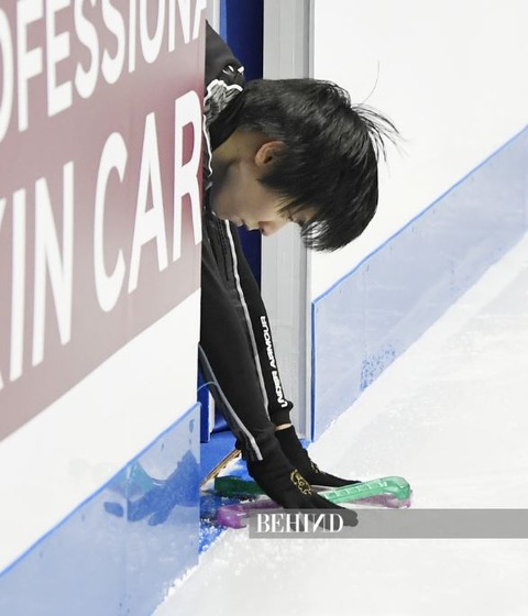 19 ワールド　behind  4