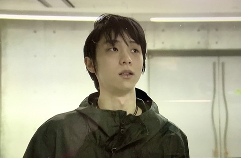 0AFC5932-1183-4E30-B0D7-FF00EAC7F372