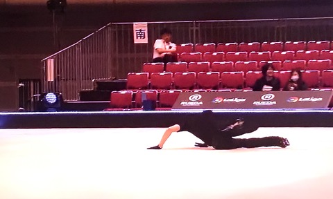 CF5FC1A8-860F-4ABD-AF49-7567E02BB662