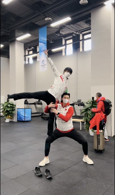 73B91286-AE1F-4785-A4AE-D67B2B12BAB2