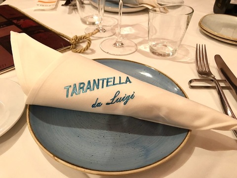 2D412BE4-BA0E-41AB-BB2B-5C71F8D7E791