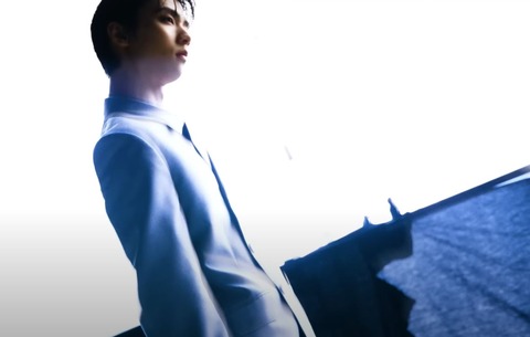 ELLE メイキング 15