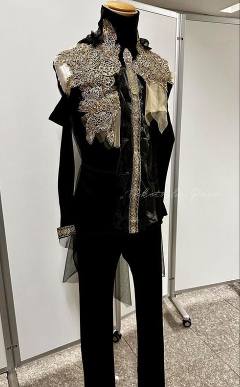 notte stellata  ユヅ　衣装