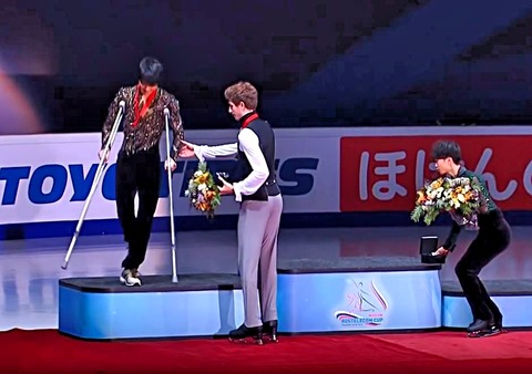 18 ロステレ 表彰式 31_Fotor