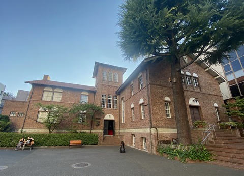 7D7BE9DE-5E1C-4ADE-A1D9-2FD43590B6A5