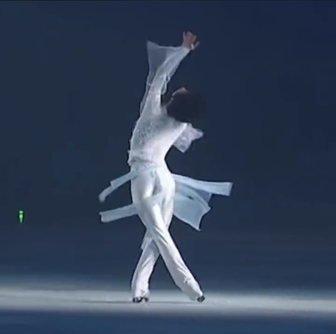 11B94E96-70C4-4BF4-9402-87004D706690