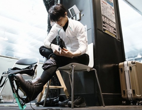 6F8E79FE-1692-4326-848F-DBDB1F3E839D