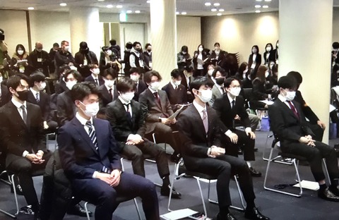 CFB76A24-A4CA-4870-B14F-598E87B655C6