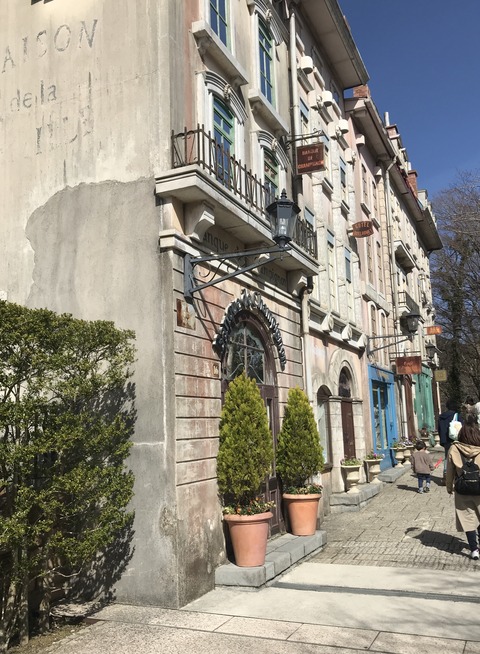 78D1EEF2-D572-4789-8794-BC9EEE43FE7F