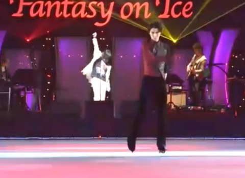 C860AC36-CD9A-4052-B566-D15EFC6BADF7