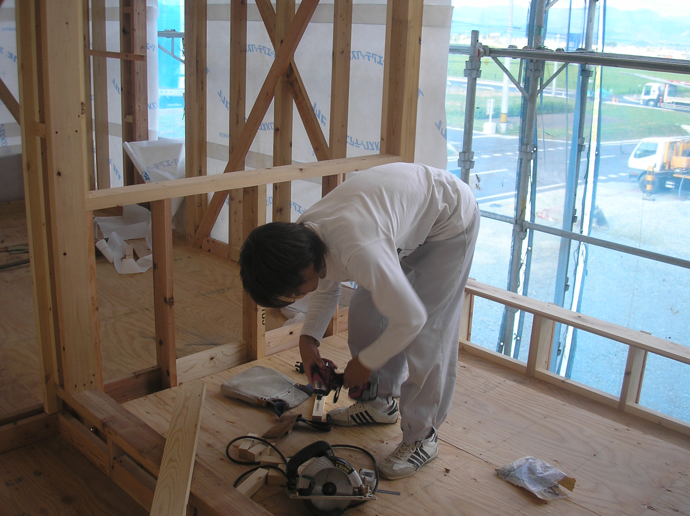 イケメン大工さん 新人 ３代目日記