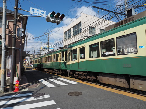 P2210477