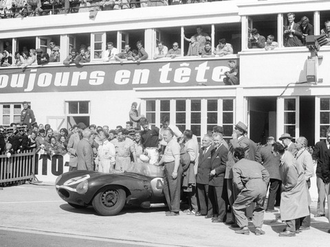 le-mans-winning-jaguar-d