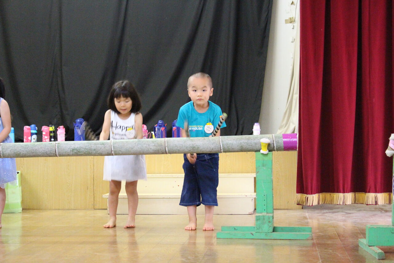 竹太鼓 波 国上小学校西之表市小・中学校合同音楽祭での竹太鼓 - YouTube