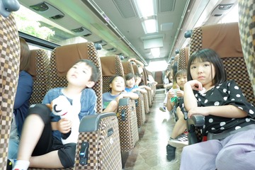 LINE_ALBUM_R8つばめ 親子バス遠足_260529_49