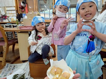 LINE_ALBUM_202655_260506_4