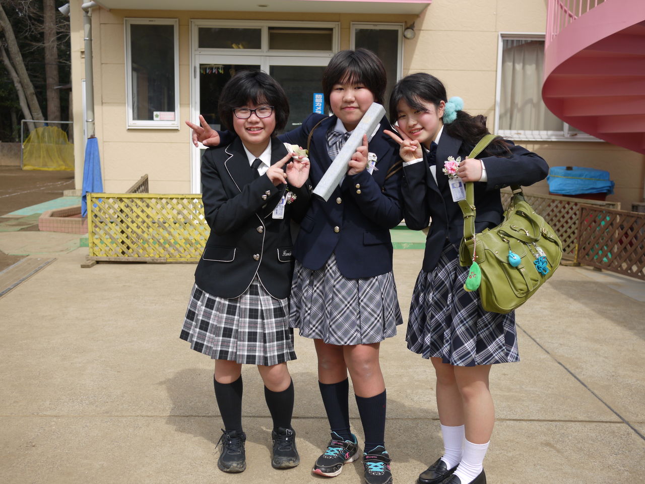 千葉 市 小学校 卒業 式