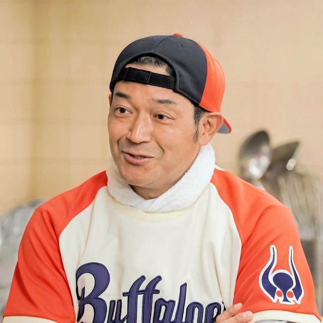 近鉄バッファローズ 岡本太郎デザイン猛牛マーク入りグランド 