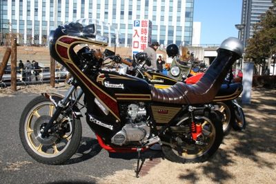 族車 1台