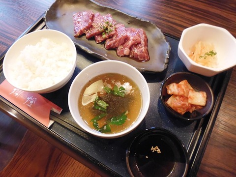 ランチ　焼肉定食