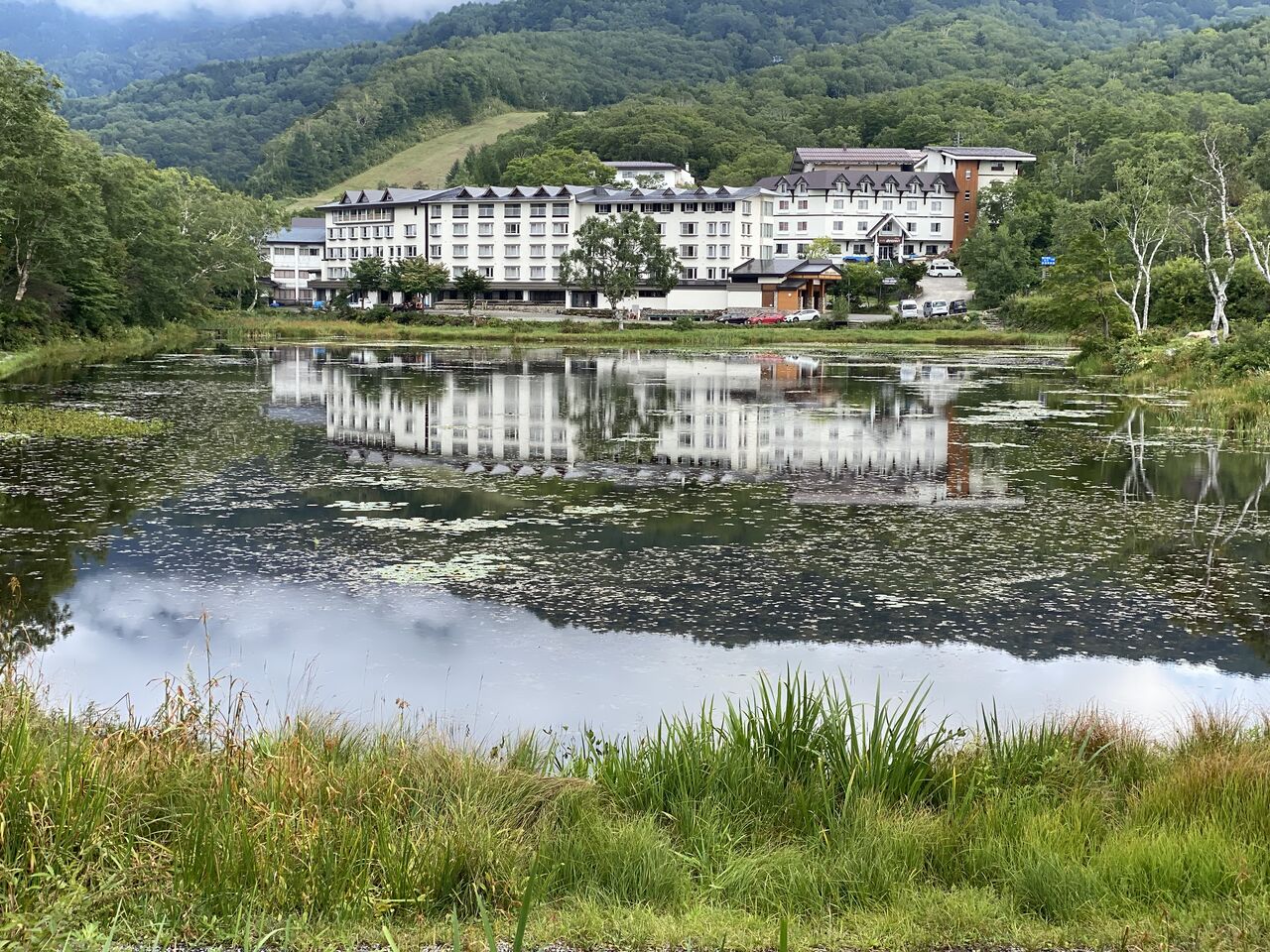 志賀高原の玄関口 蓮池広場 志賀高原 山の駅 長野県山ノ内町 くるま旅でぶらり日本めぐり 志賀高原の玄関口 蓮池広場 志賀高原 山の駅 長野県山ノ内町 くるま旅でぶらり日本めぐり