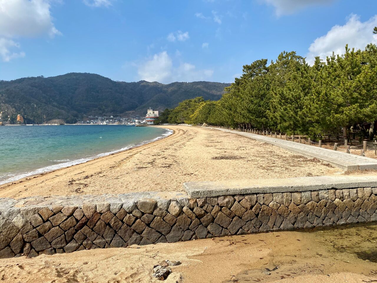 万葉集で歌われた 桂浜 広島県呉市倉橋町 くるま旅でぶらり日本めぐり