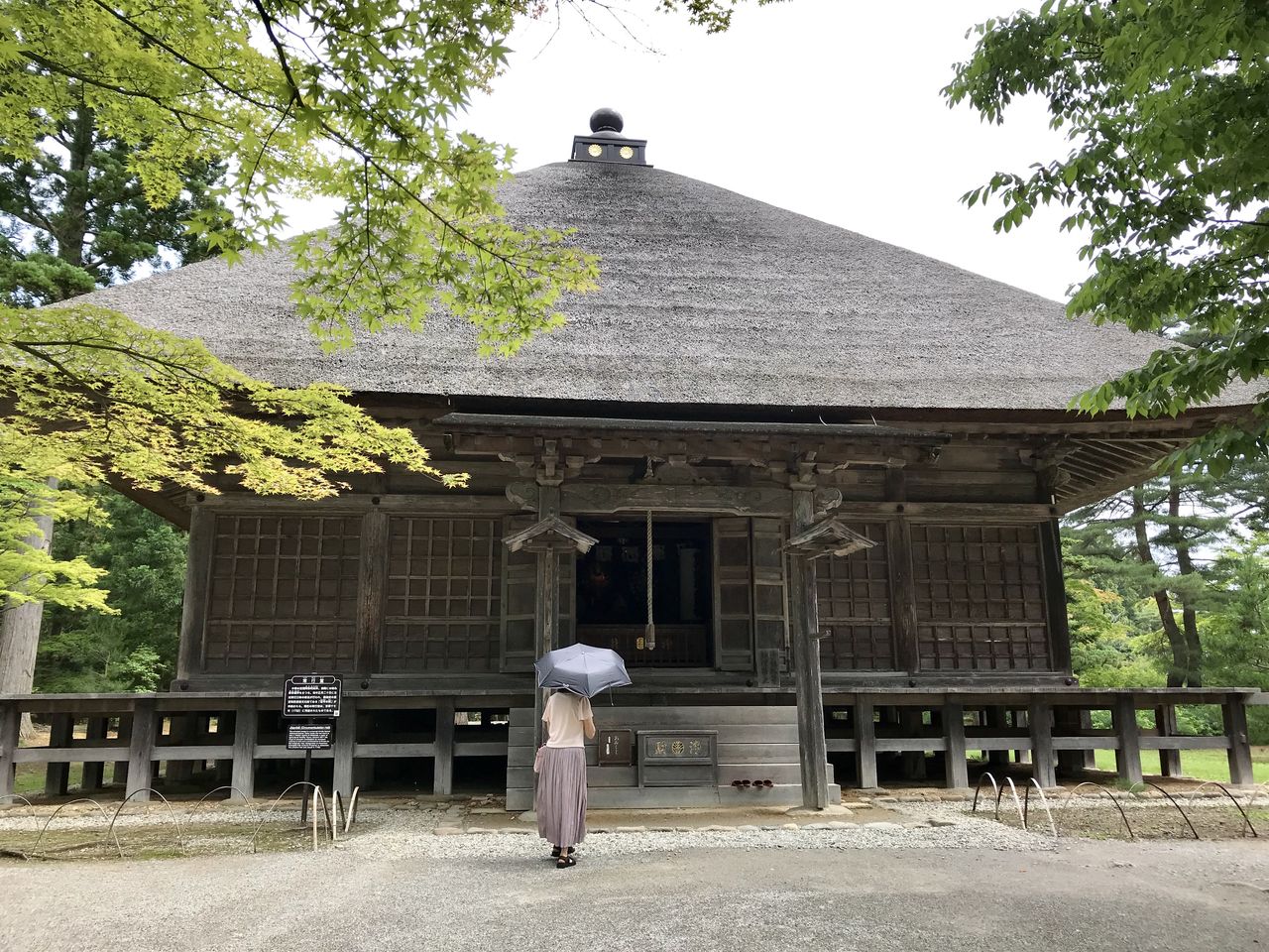 くるま旅でぶらり日本めぐり
毛越寺(岩手県平泉町)
コメント もりのくま
