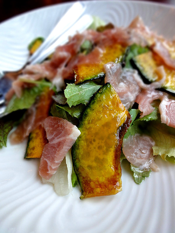 チンパンジーをみた日の晩餐