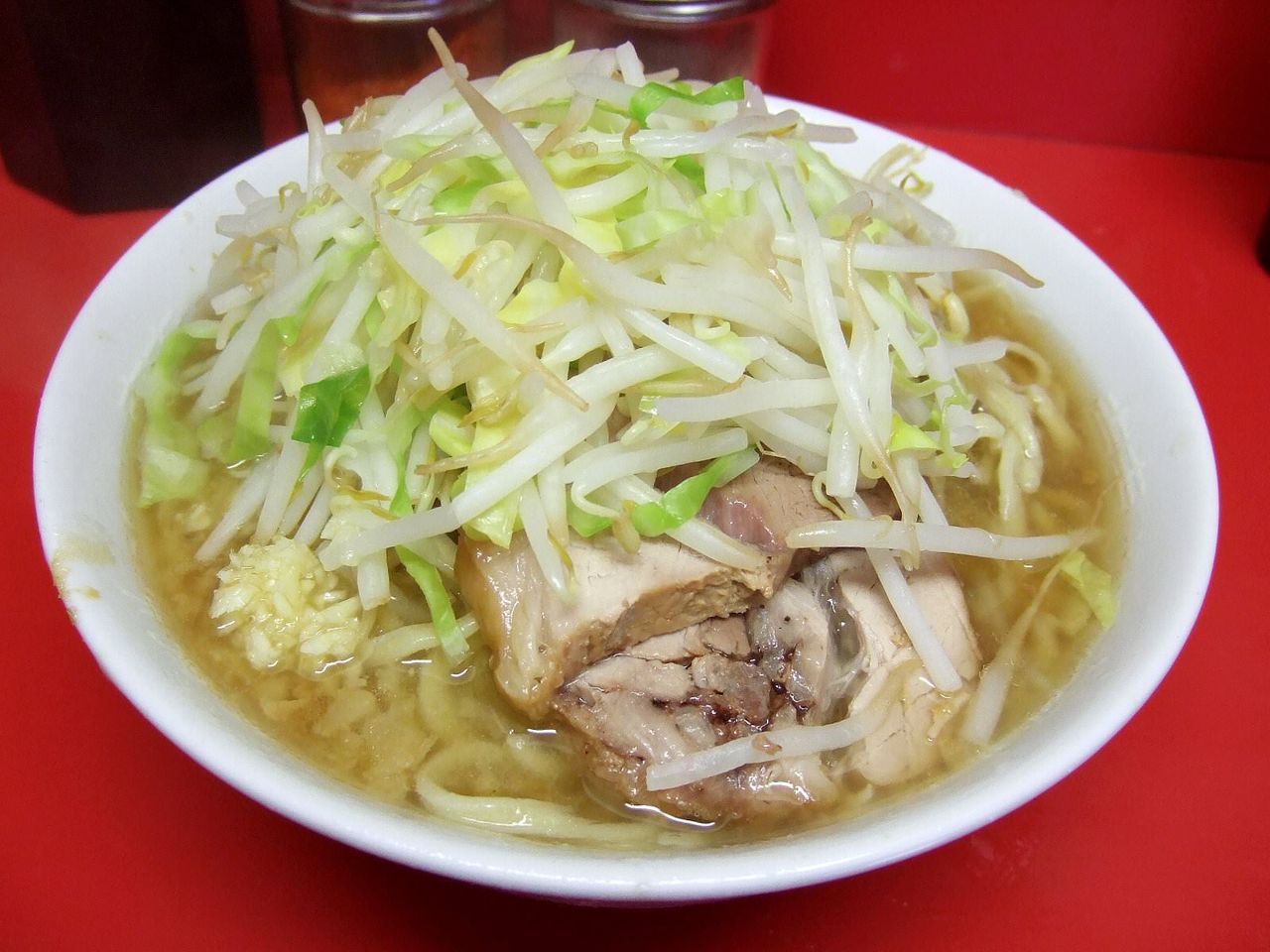 ラーメン二郎って汚い扱いされてるけど言うほどか 食い食いブログ