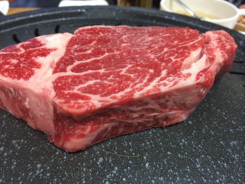 ワイ 牛肉を生で食べたいんやが 食い食いブログ