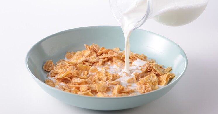 コーンフレークって牛乳以外でかけて美味しい食べ方はないかな 食い食いブログ