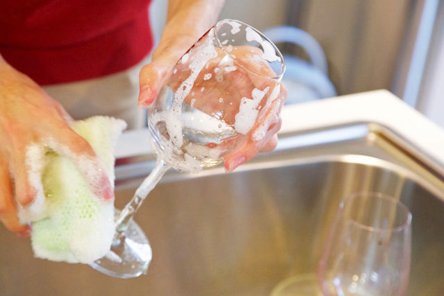 食器すぐ洗う ためて洗う 衛生面で驚愕の雑菌繁殖事実が判明へ 食い食いブログ