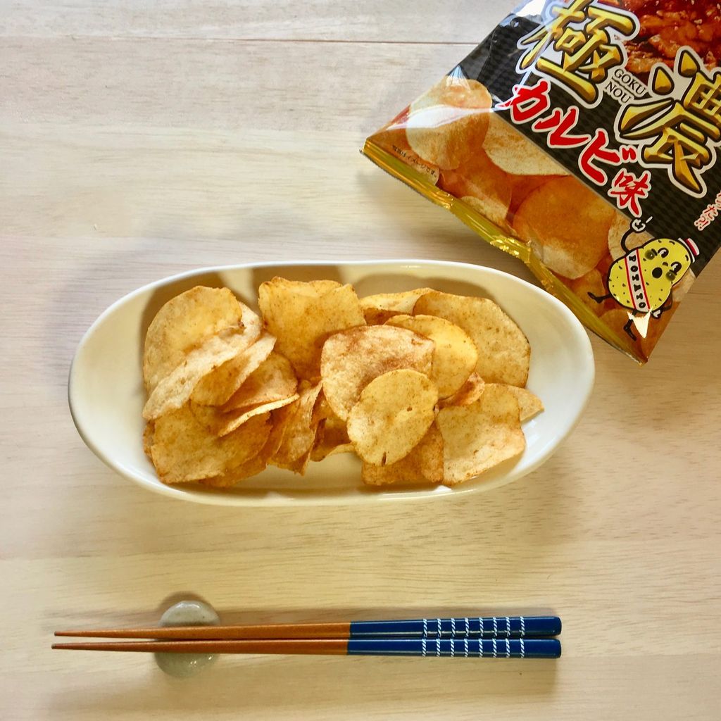 最近のやつはポテチを箸で食うんだってな 食い食いブログ 最近のやつはポテチを箸で食うんだってな 食い食いブログ