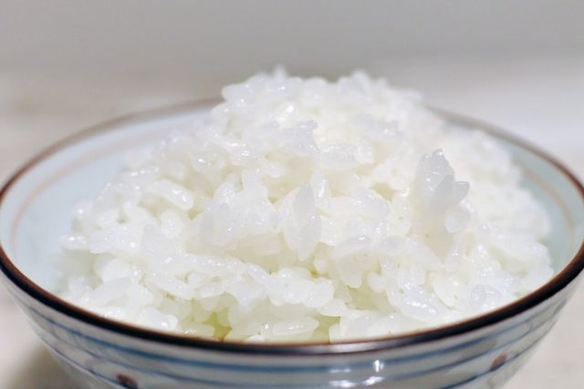 悲報 最近の若者 ご飯は味がない 味がないからご飯は嫌 とご飯を残す 食い食いブログ