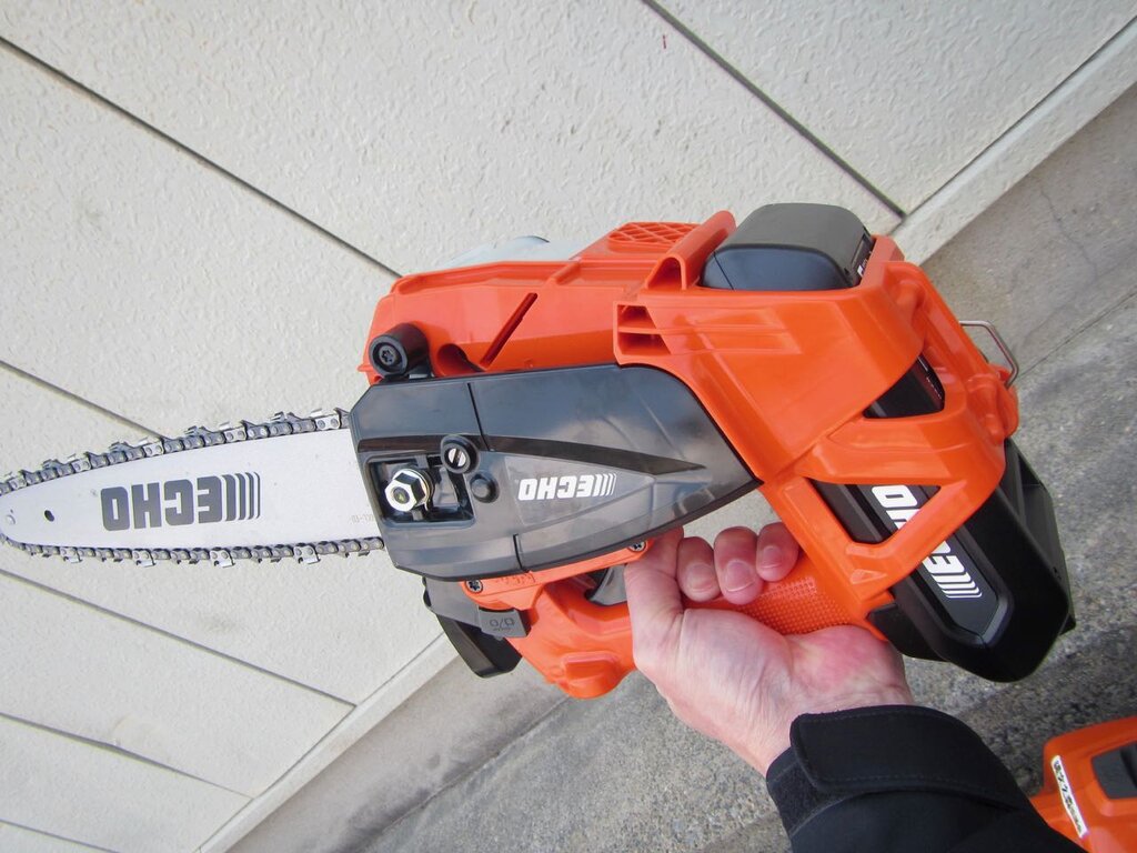 軽量トップハンドル「50Vバッテリー」チェンソー---やまびこ 軽量トップハンドル「50Vバッテリー」チェンソー---やまびこ