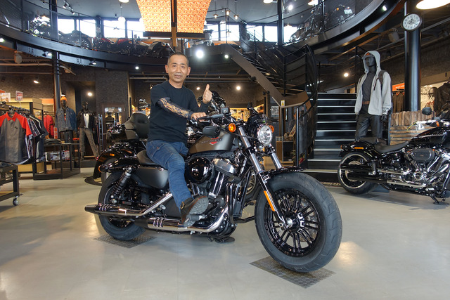 リバーロックグレーデニムのXL1200X「フォーティエイト」ご納車です