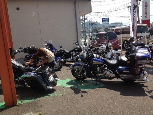 20120527a