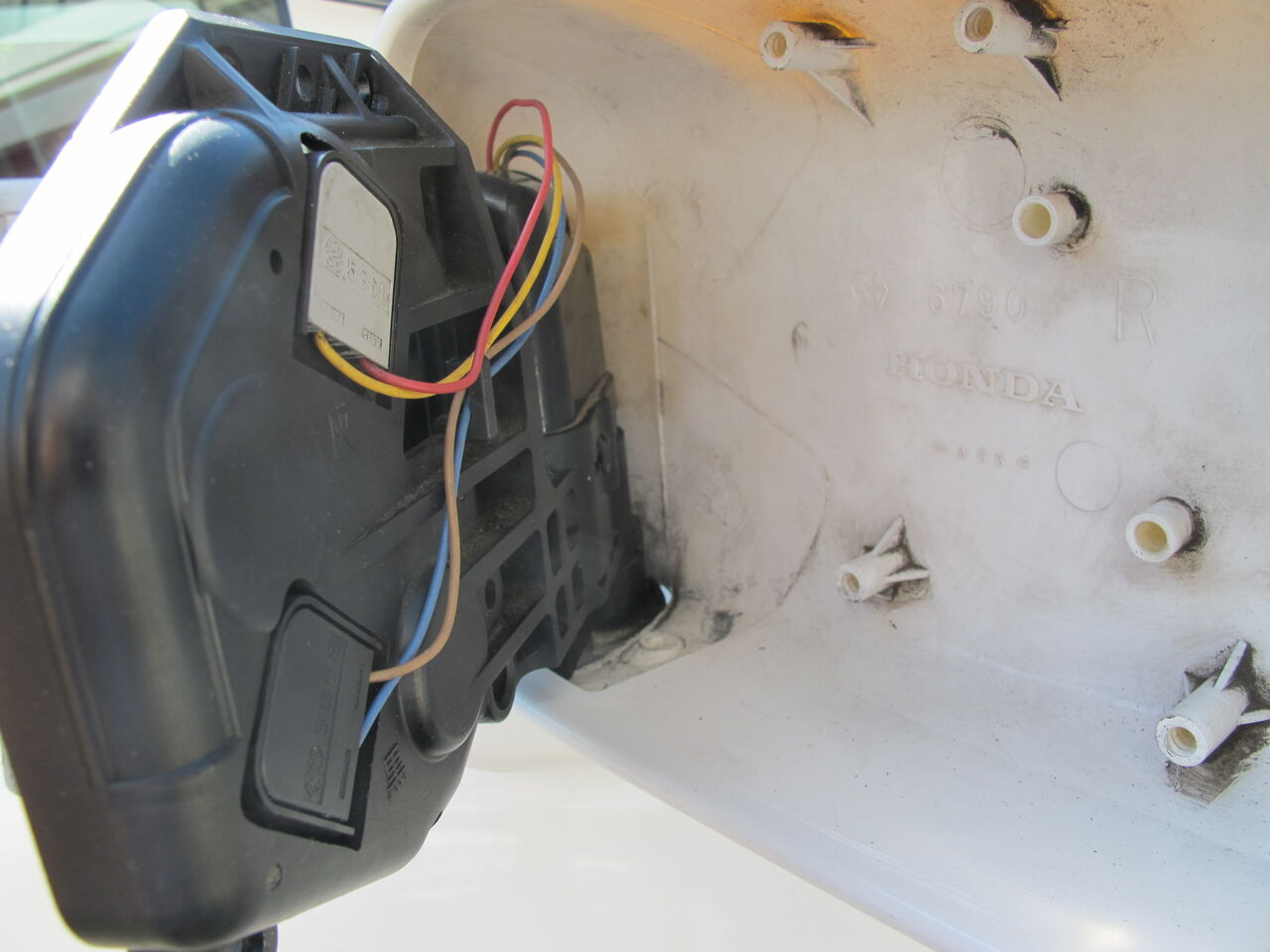 旧車 ステップワゴンrf1のドアミラーの修理 World Oyamakarate Okのblog 旧車 ステップワゴンrf1のドアミラーの修理 World Oyamakarate Okのblog